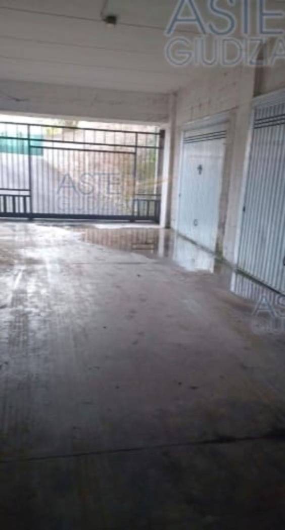 Interno non residenziale Interno non residenziale