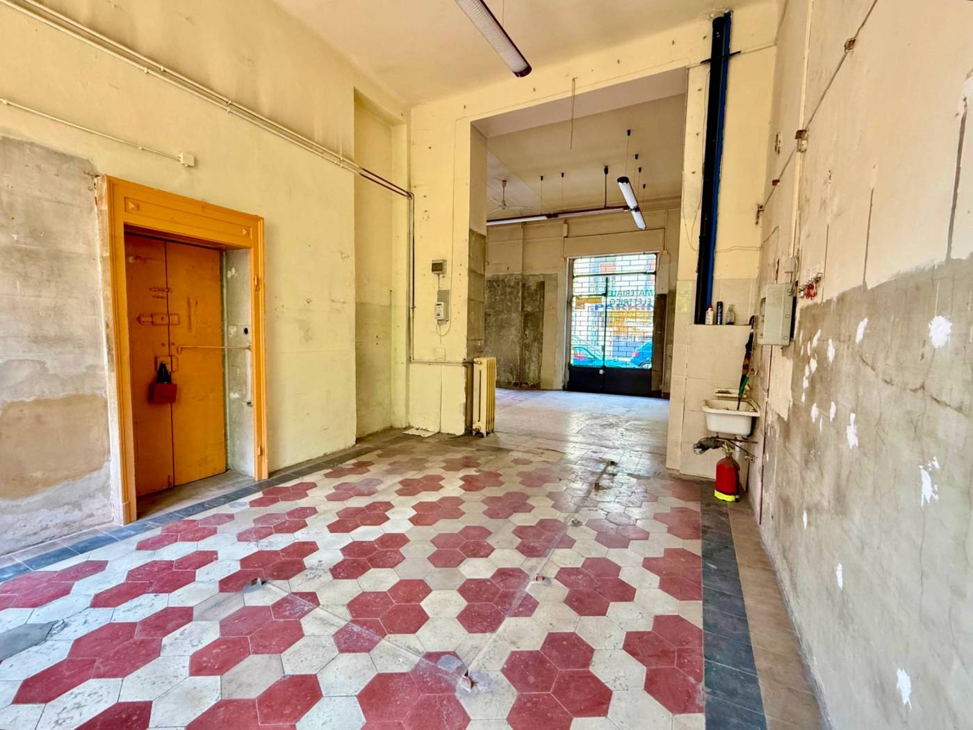 Interno non residenziale