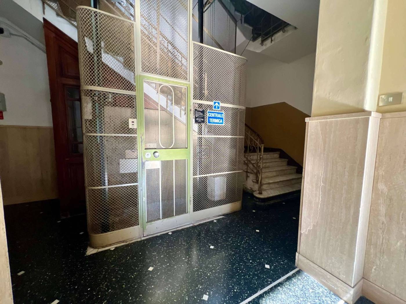 Interno non residenziale