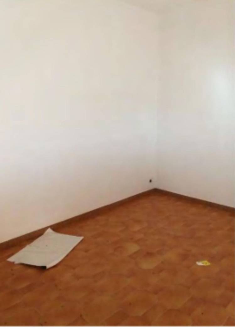 Stanza non arredata Stanza non arredata