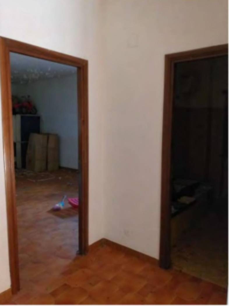 Disimpegno Disimpegno