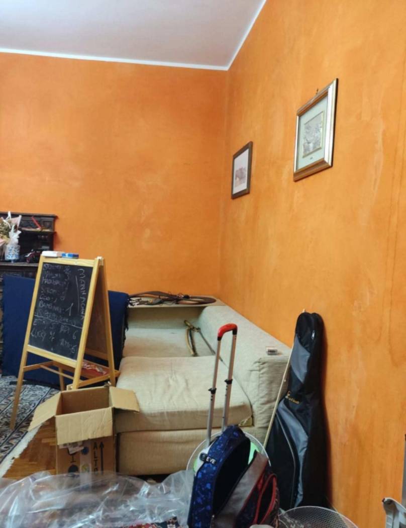 Interno non residenziale Interno non residenziale