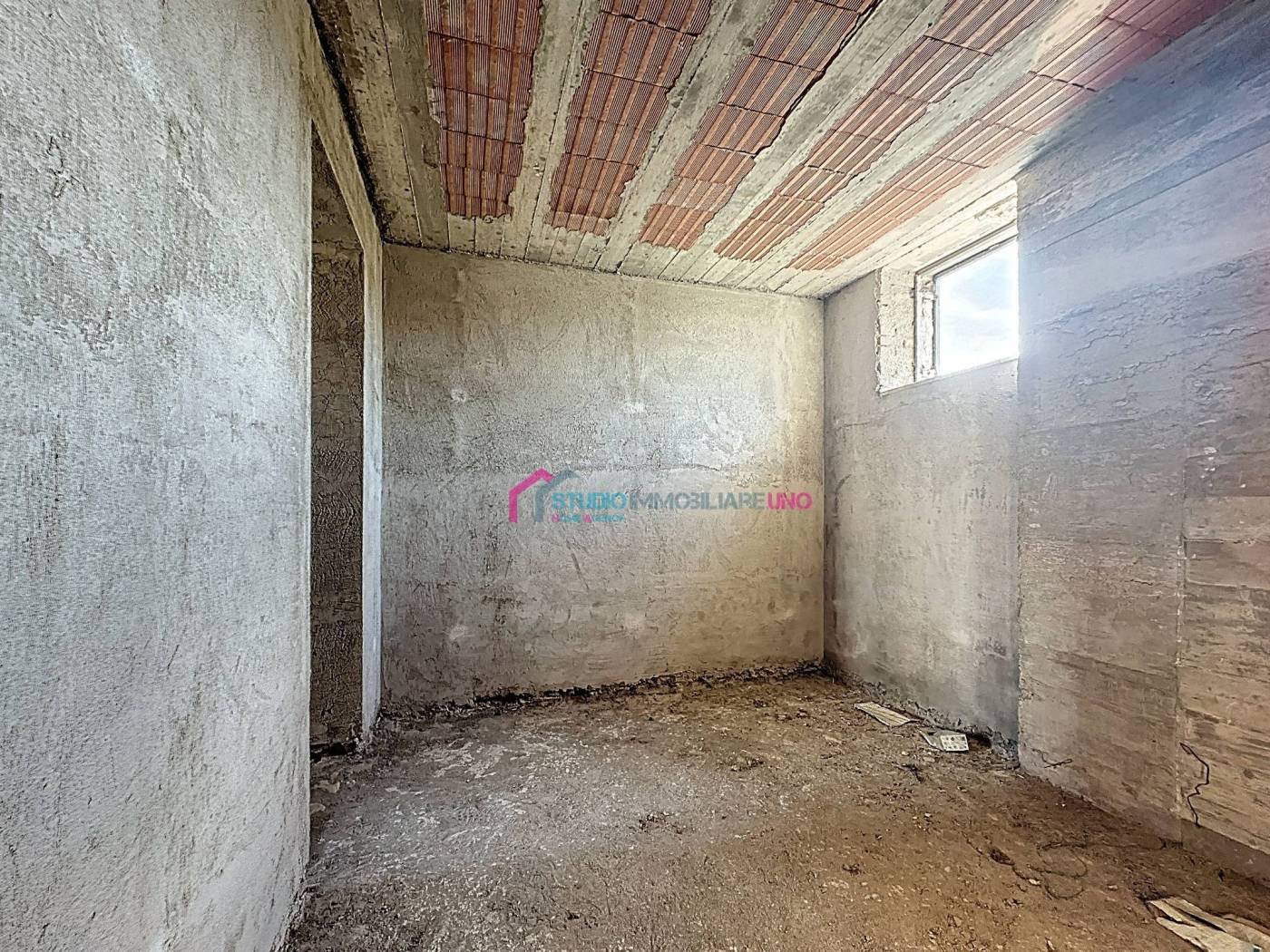 Stanza non arredata