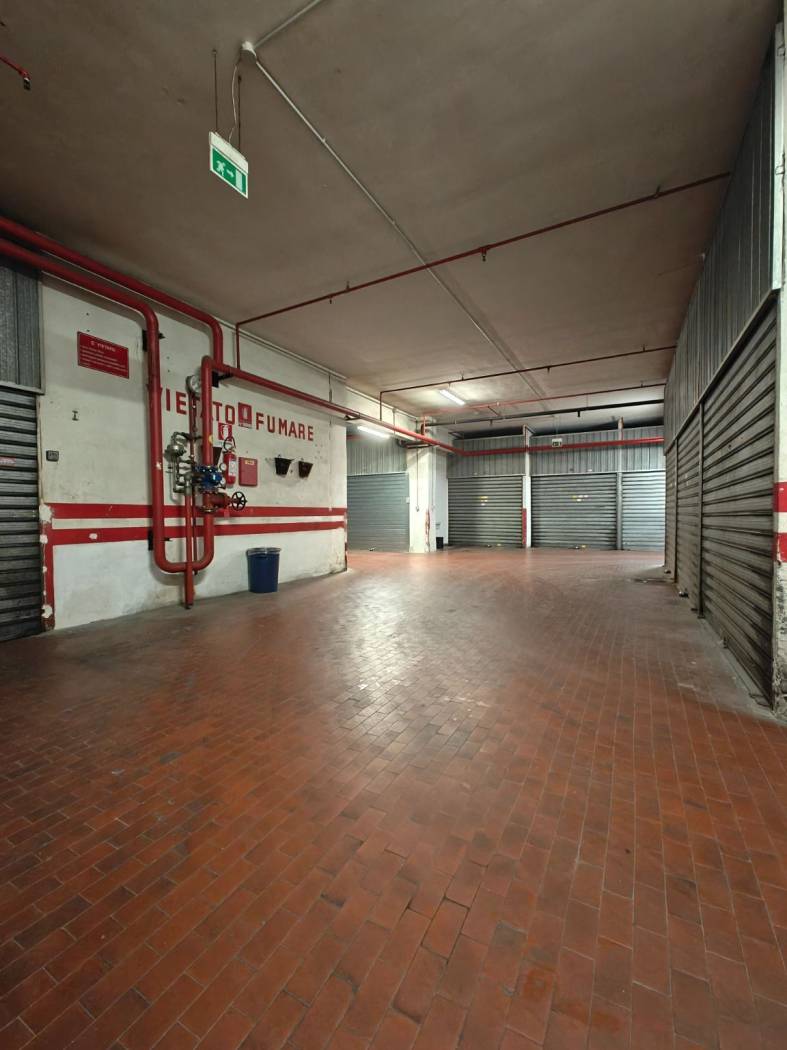 Interno non residenziale Interno non residenziale