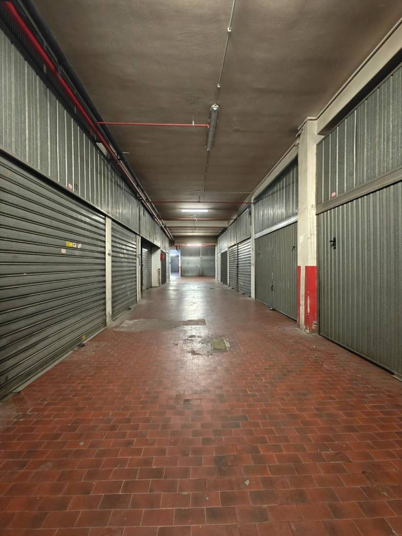 Interno non residenziale Interno non residenziale