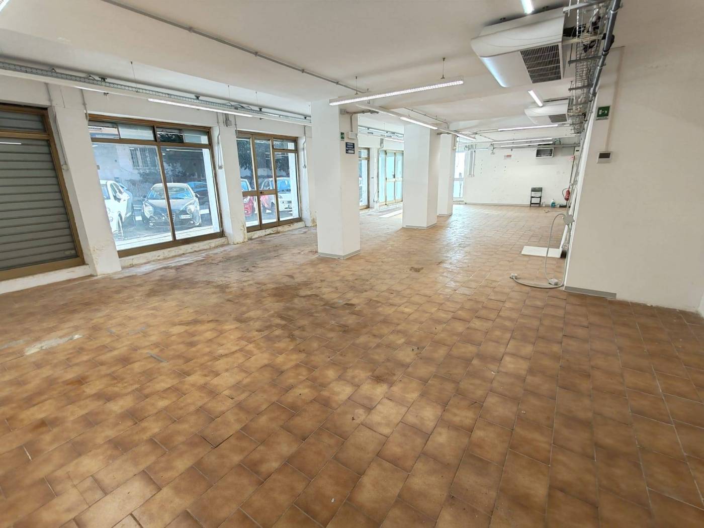 Interno non residenziale Interno non residenziale