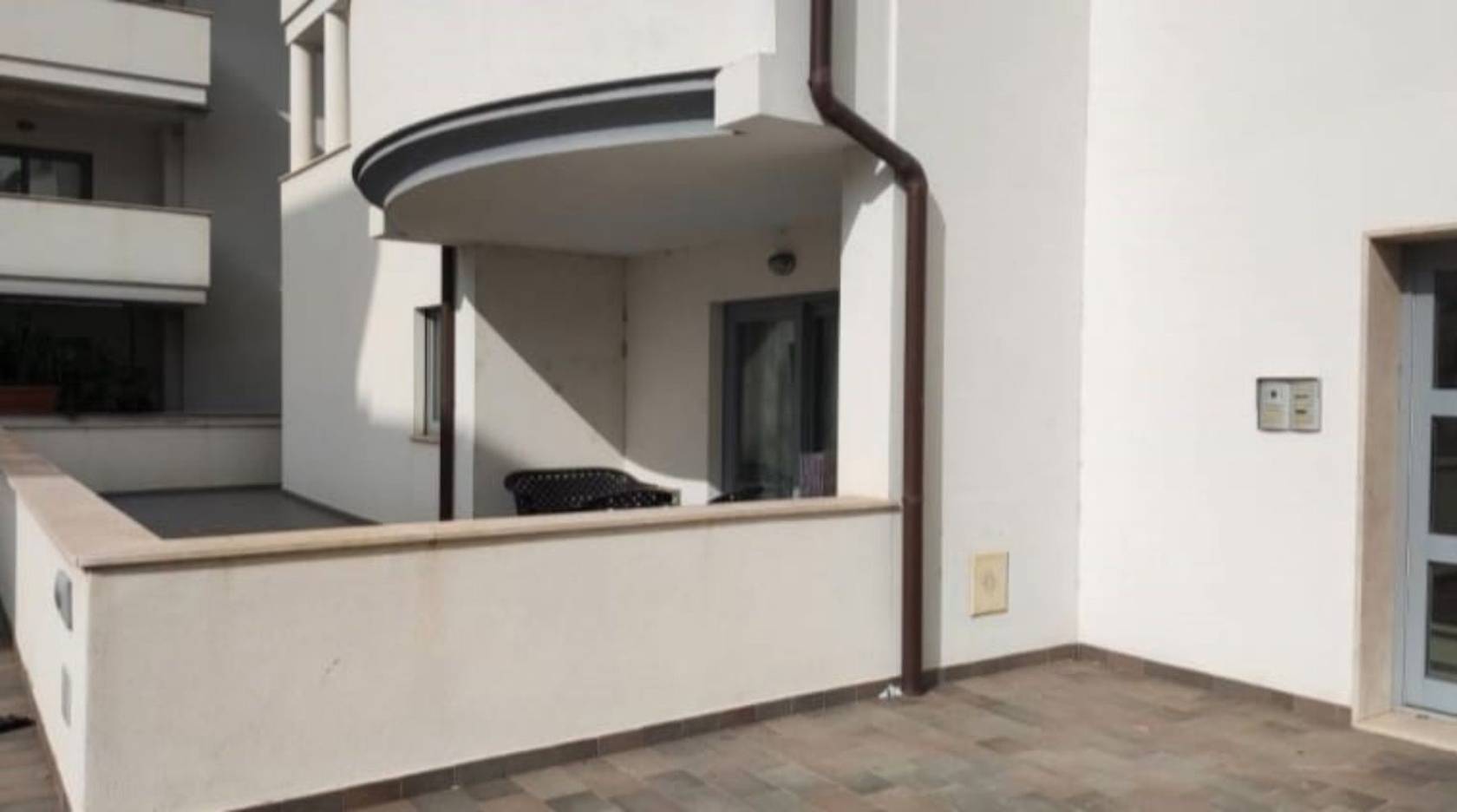 Interno non residenziale Interno non residenziale