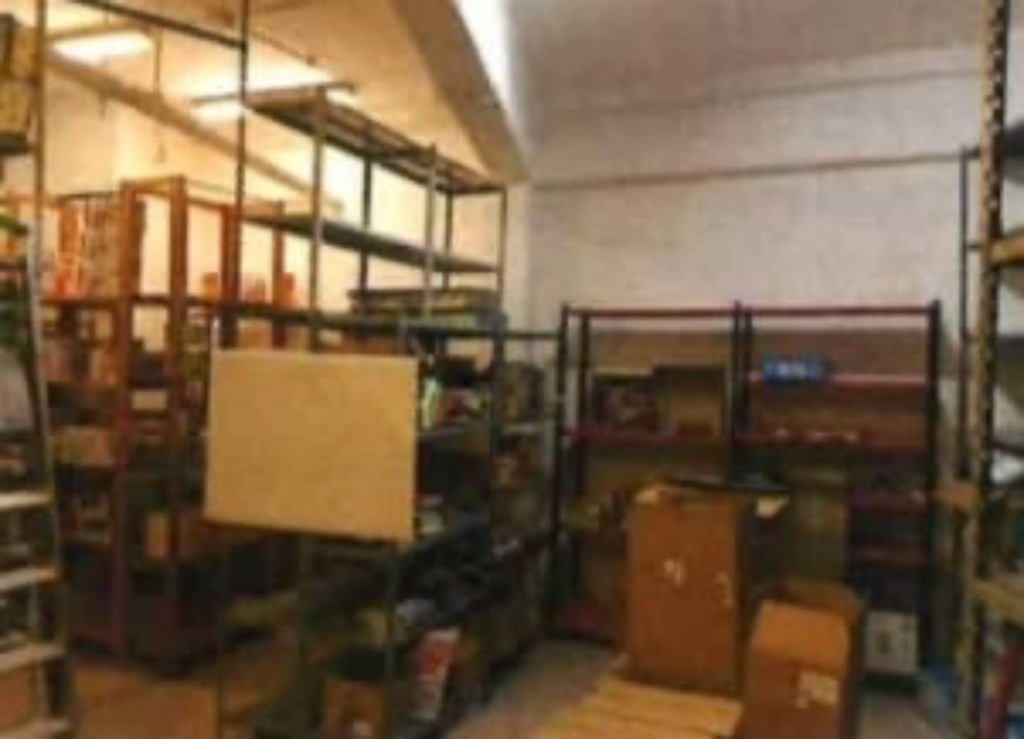 Interno non residenziale Interno non residenziale