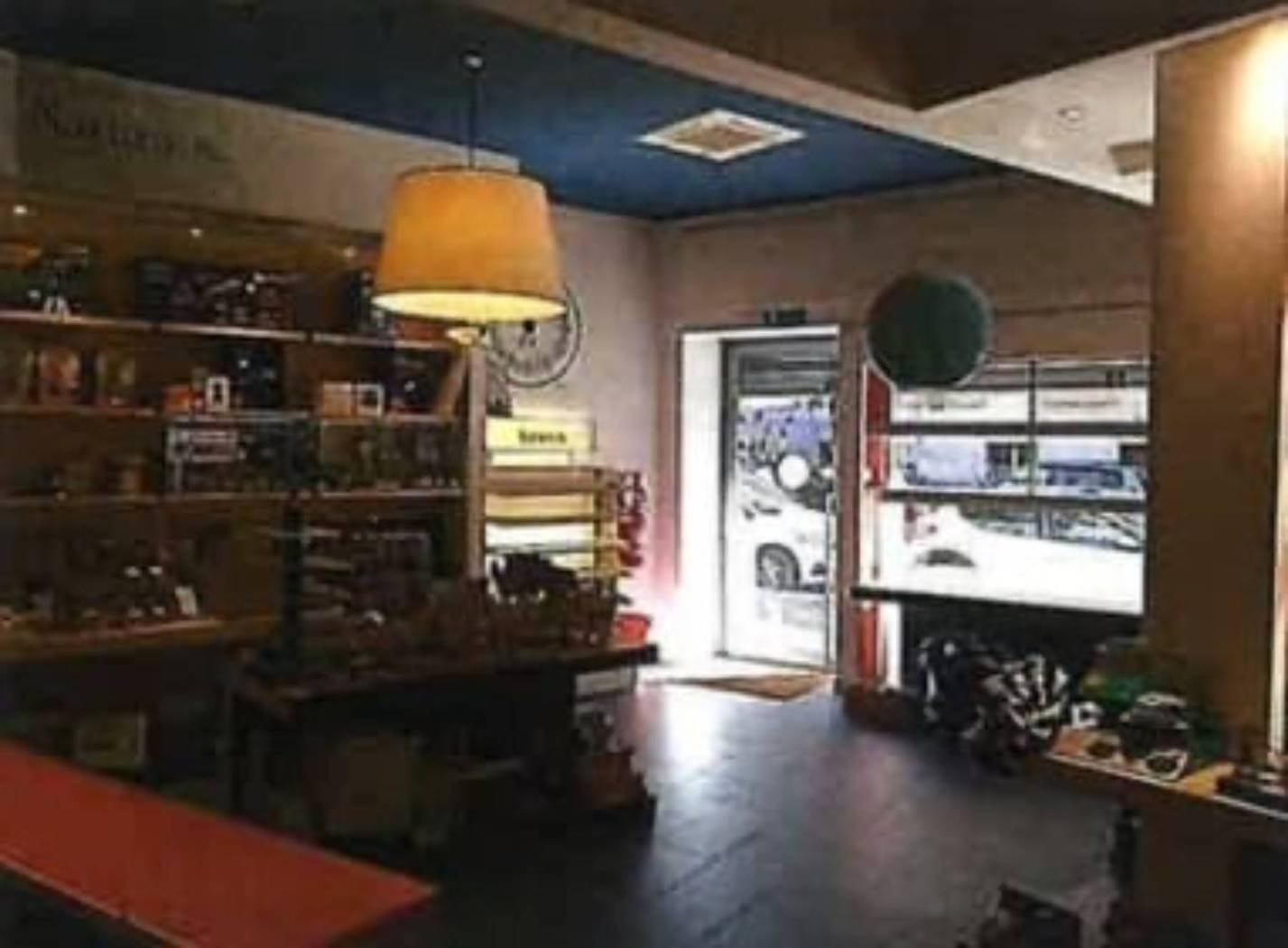 Interno non residenziale Interno non residenziale