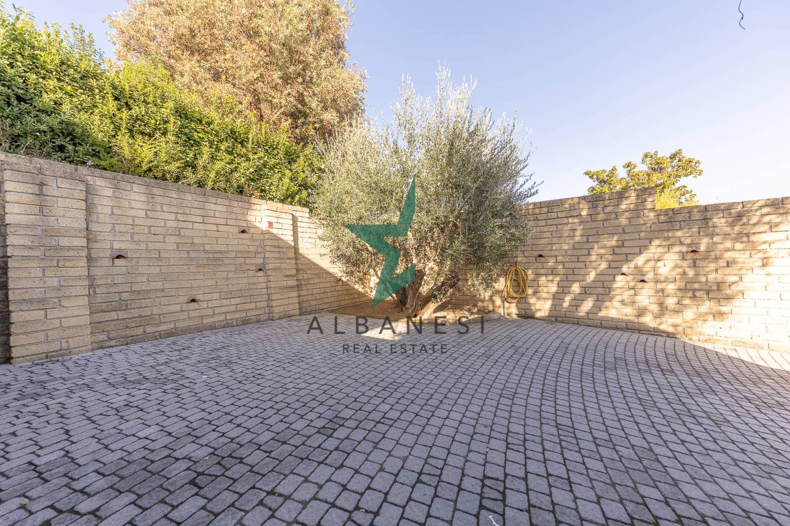 Cortile interno Cortile interno