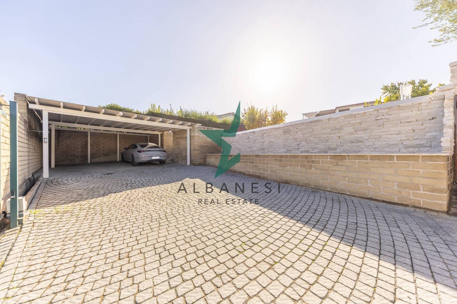 Cortile interno Cortile interno