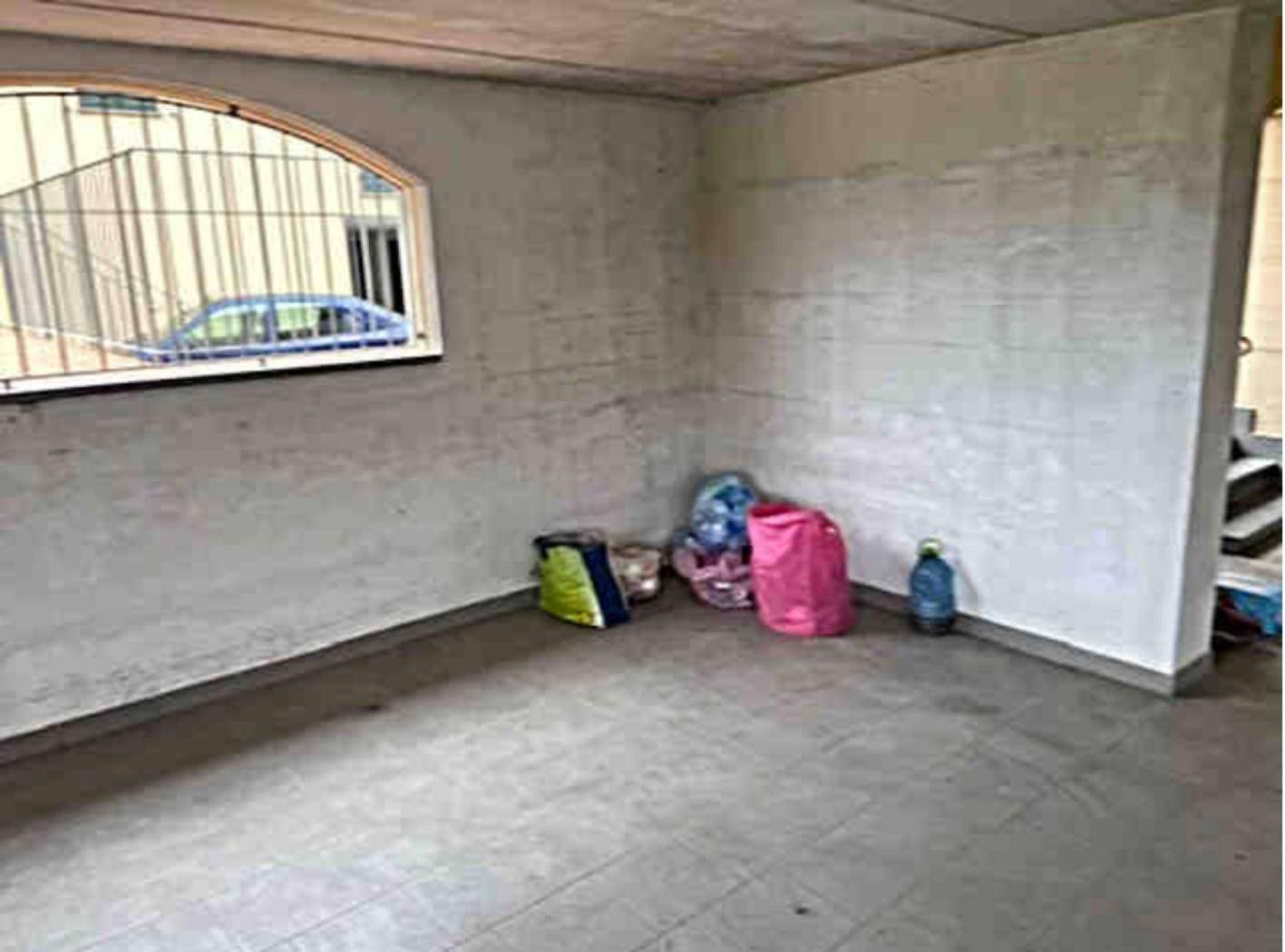 Stanza non arredata Stanza non arredata