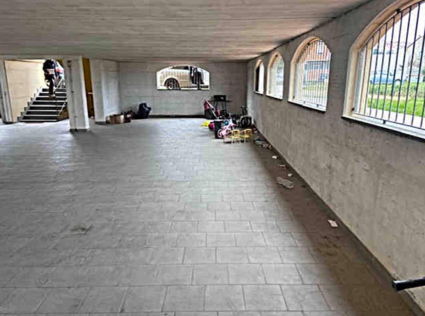 Interno non residenziale Interno non residenziale