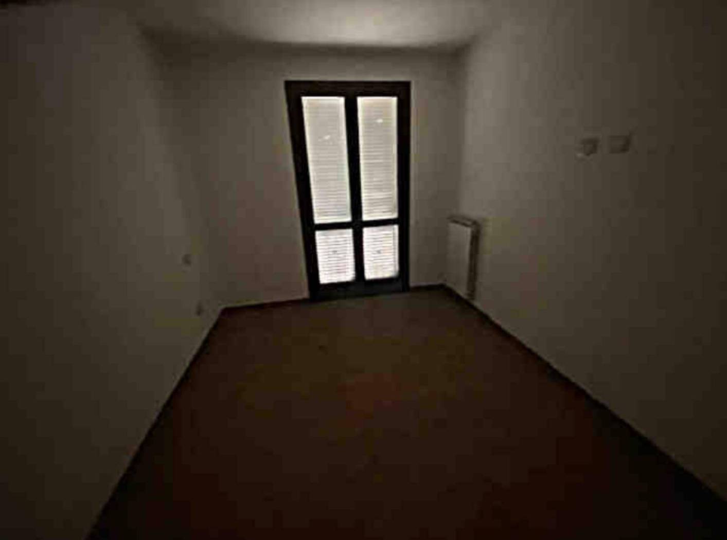 Stanza non arredata Stanza non arredata