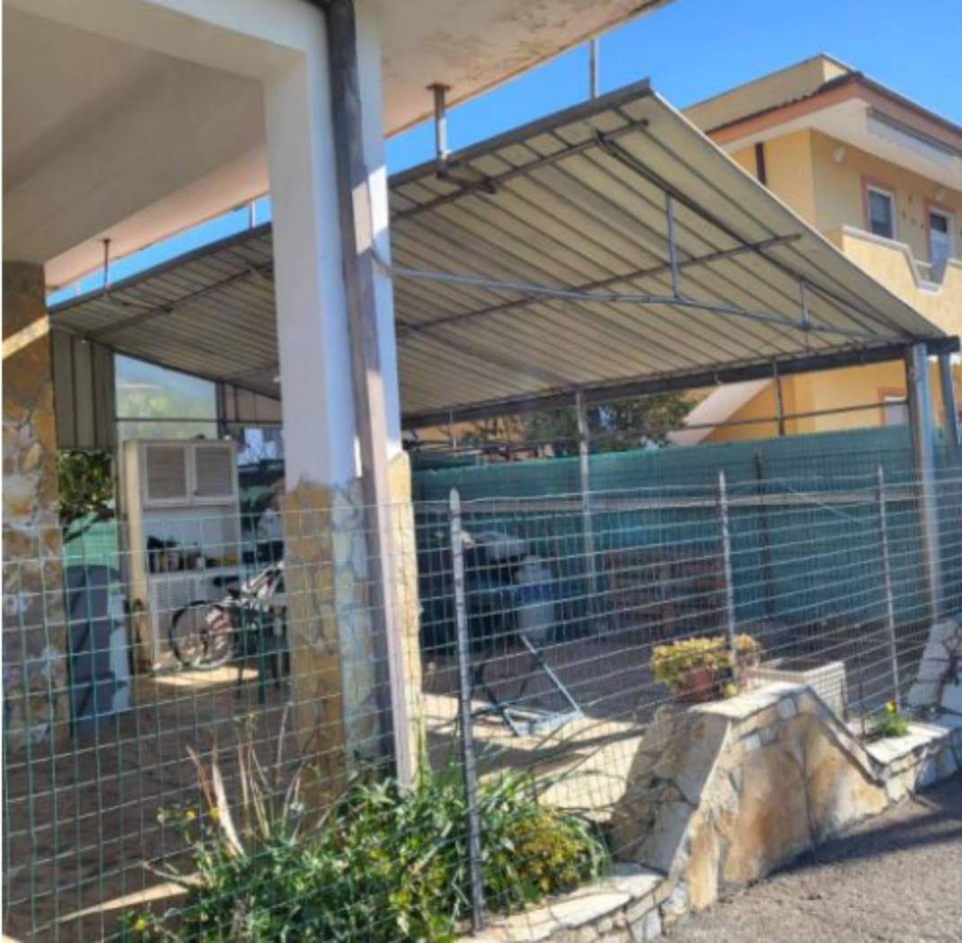 Interno non residenziale Interno non residenziale