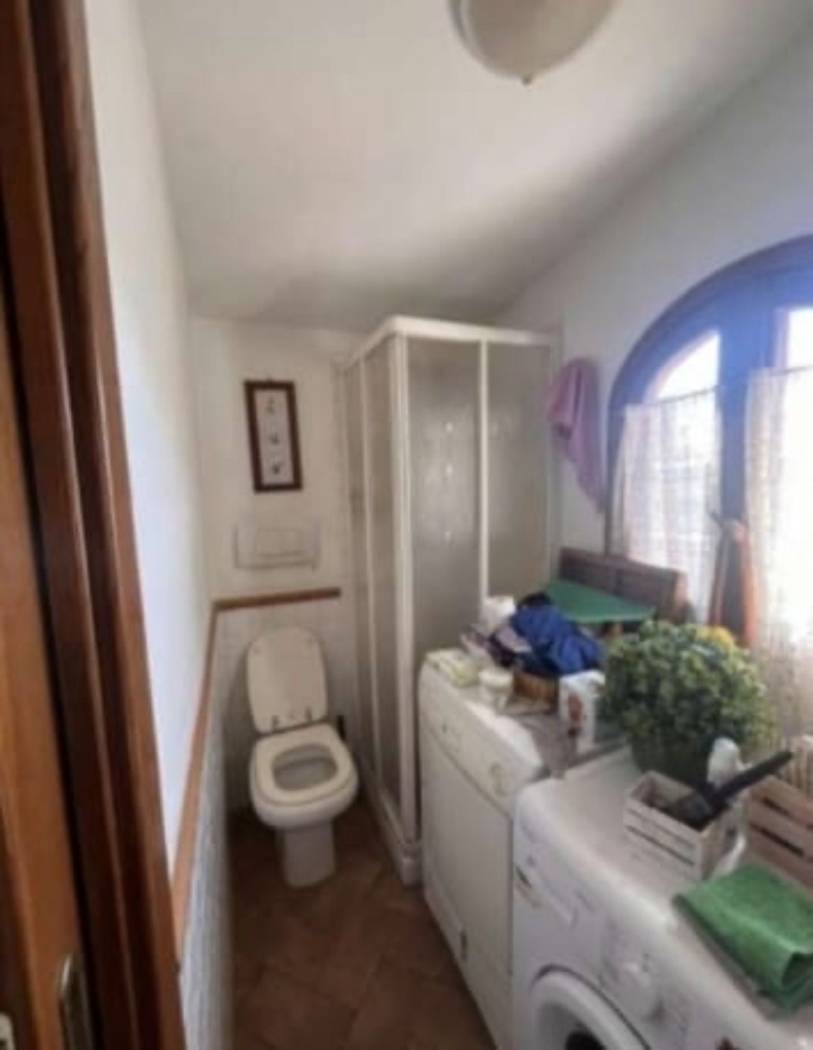 Disimpegno Disimpegno