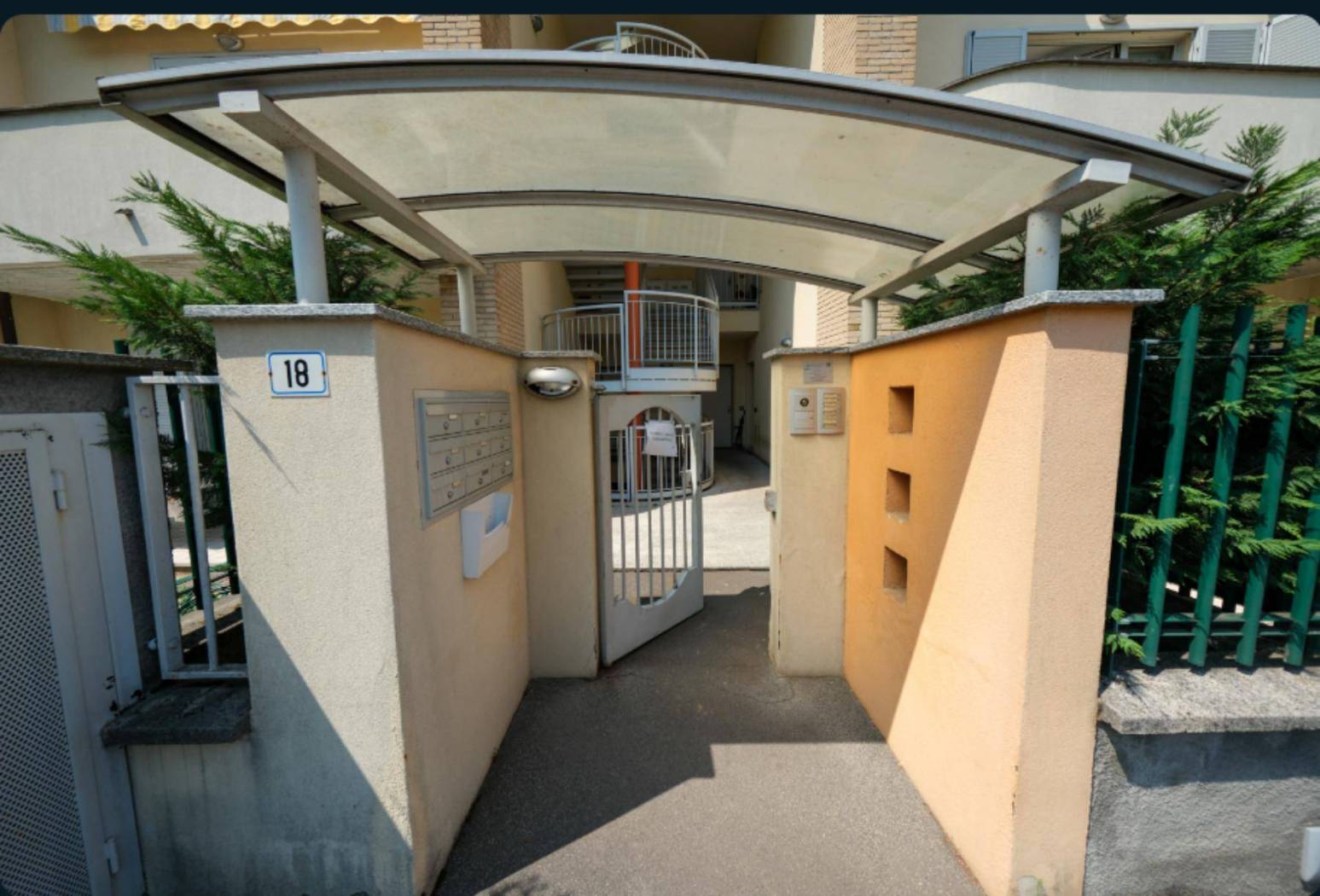 Interno palazzo Interno palazzo