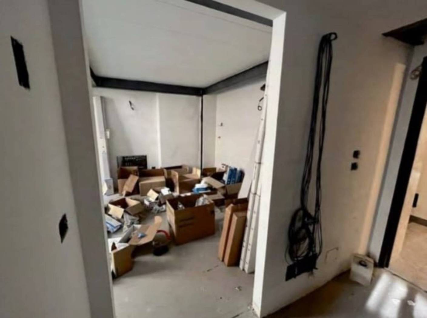 Interno non residenziale Interno non residenziale