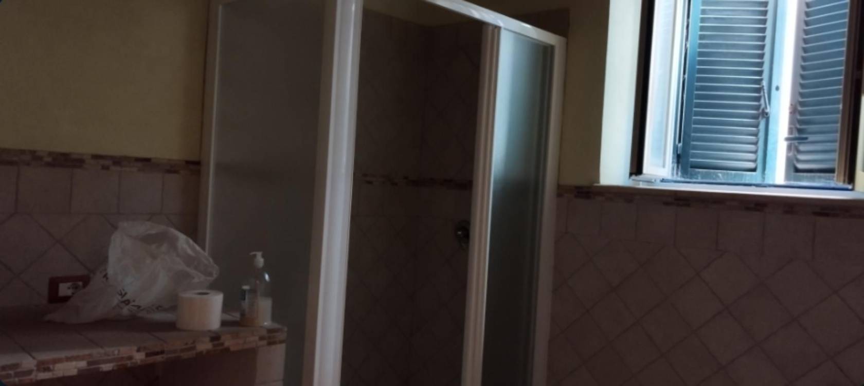 Stanza non arredata Stanza non arredata