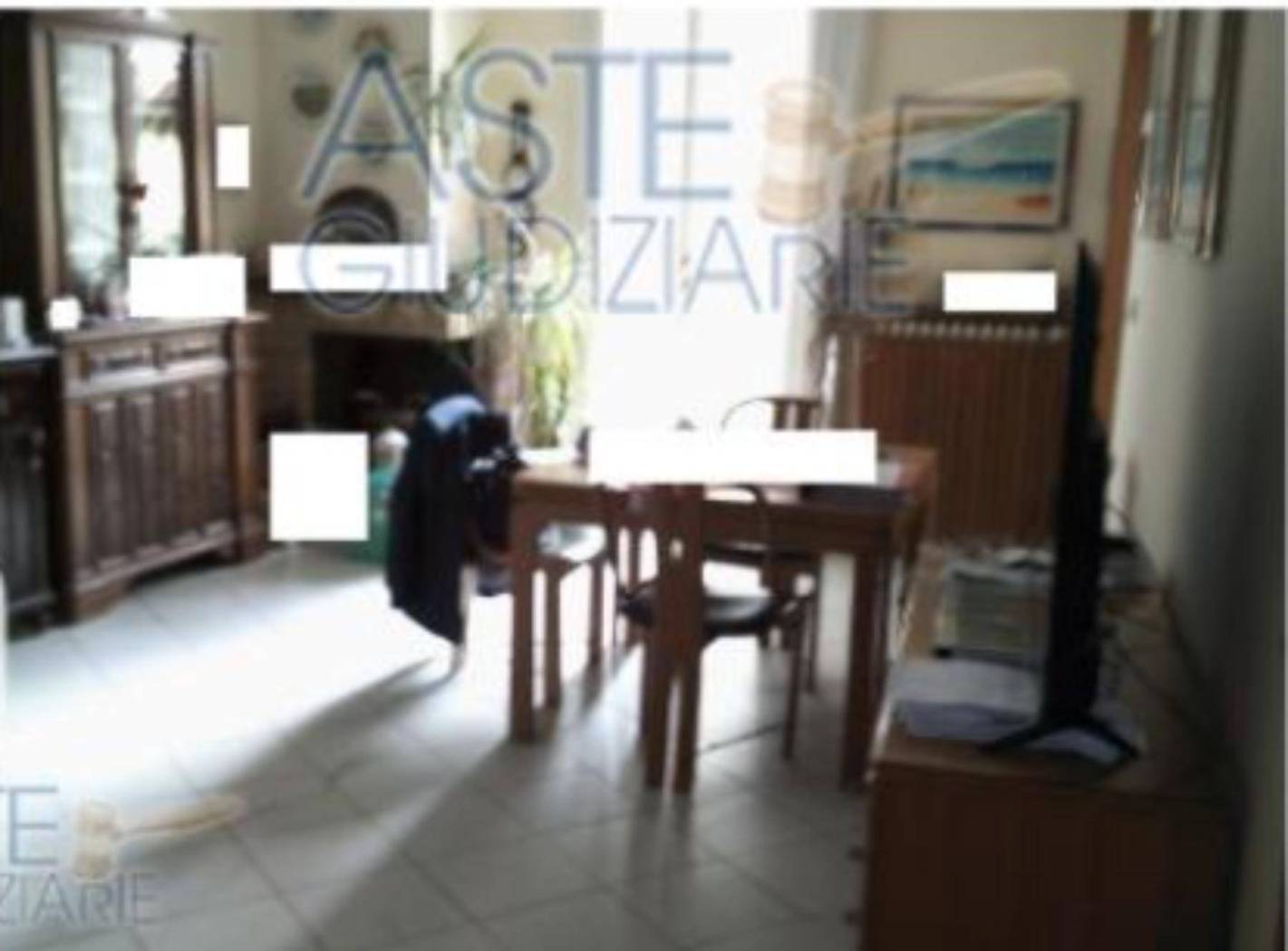 Interno non residenziale Interno non residenziale