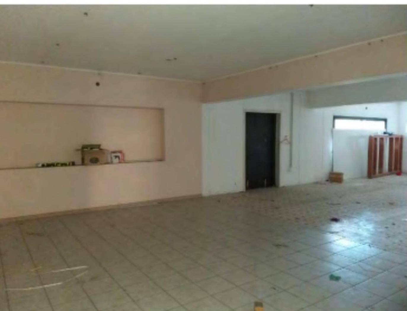 Interno non residenziale Interno non residenziale