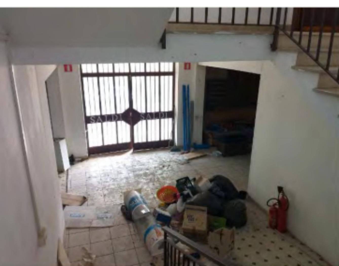 Interno non residenziale Interno non residenziale