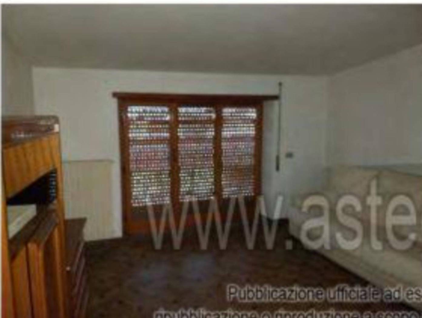 Stanza non arredata Stanza non arredata