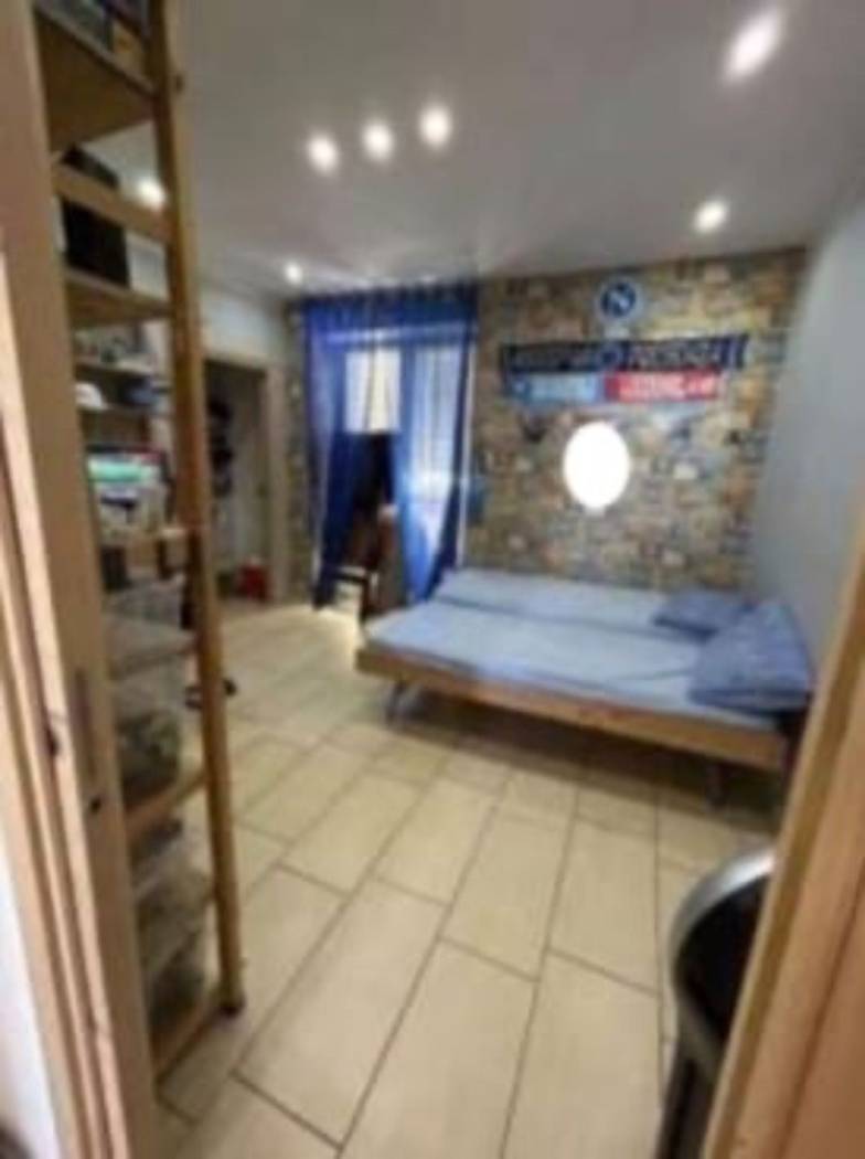 Interno non residenziale Interno non residenziale