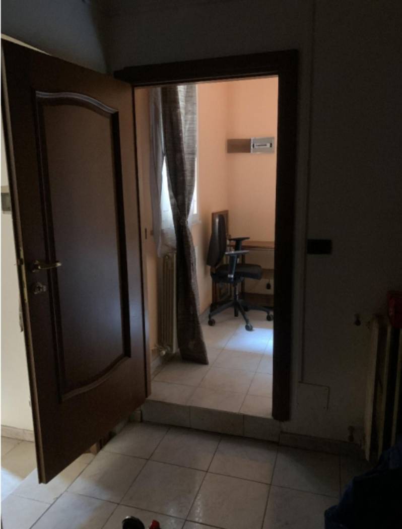 Disimpegno Disimpegno