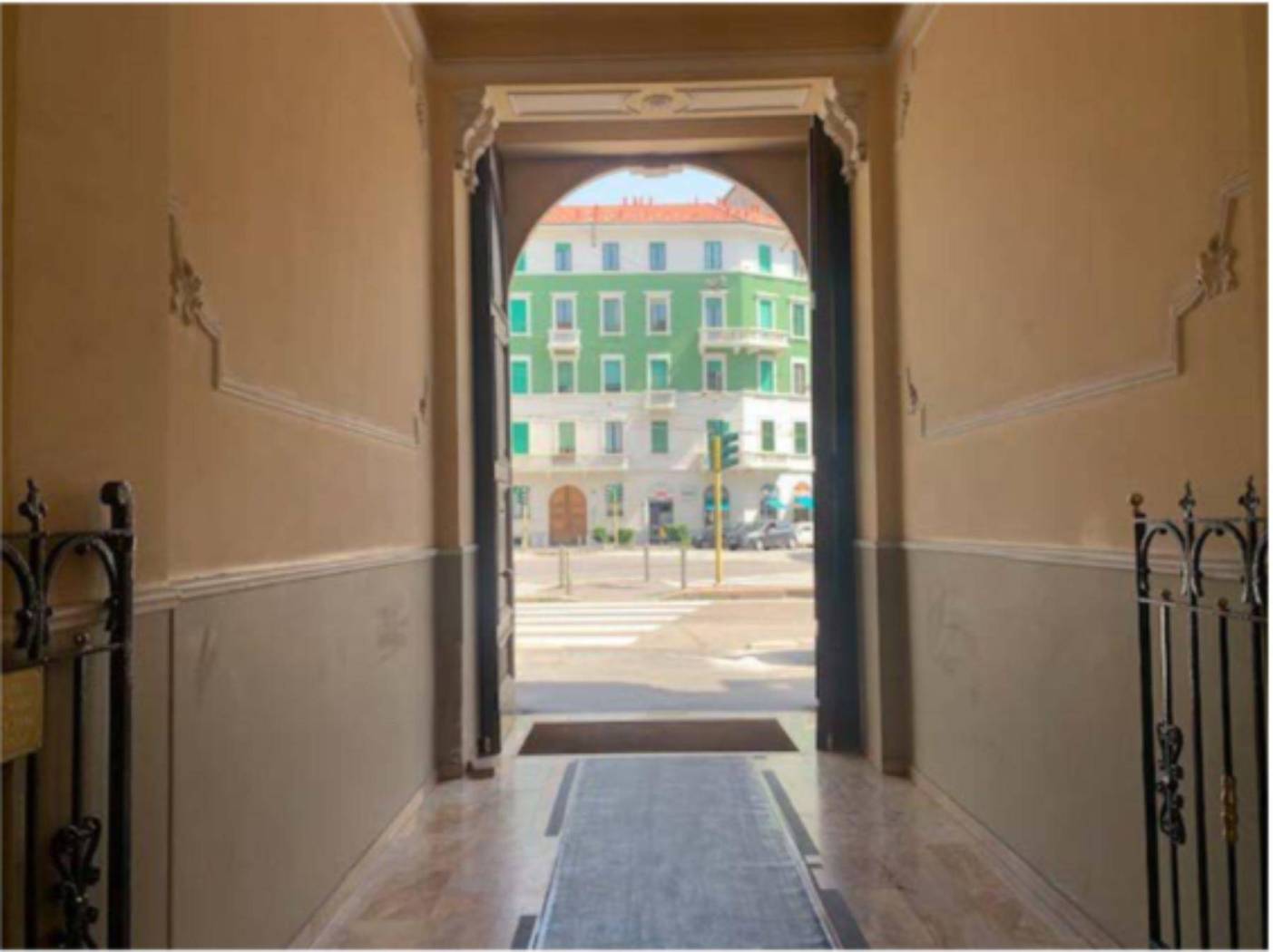 Interno palazzo Interno palazzo