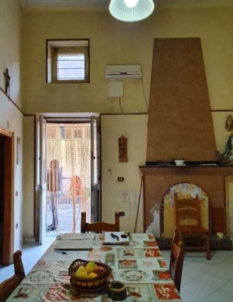 Interno non residenziale Interno non residenziale