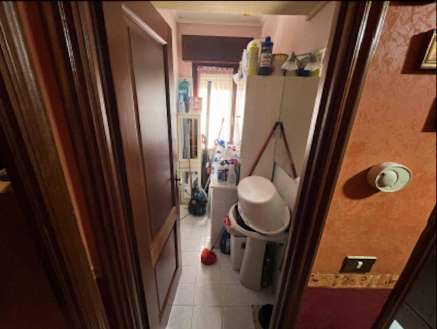 Disimpegno Disimpegno