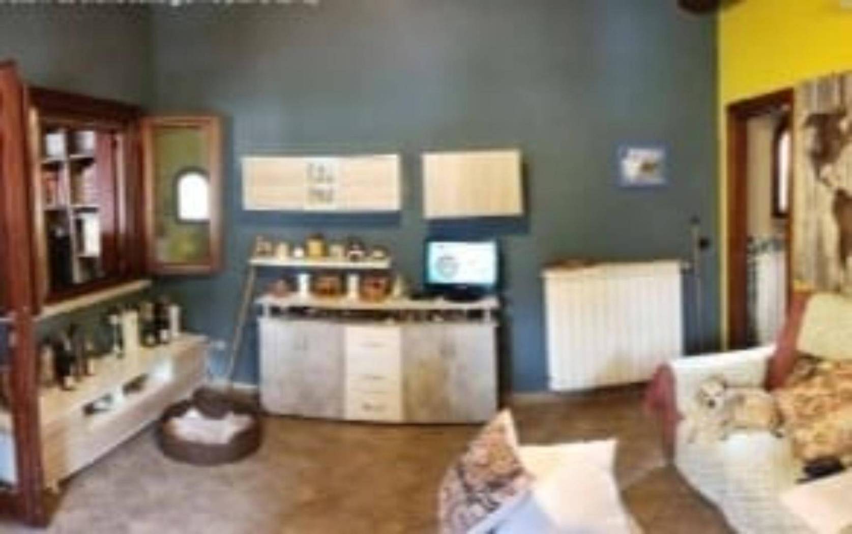 Interno non residenziale Interno non residenziale