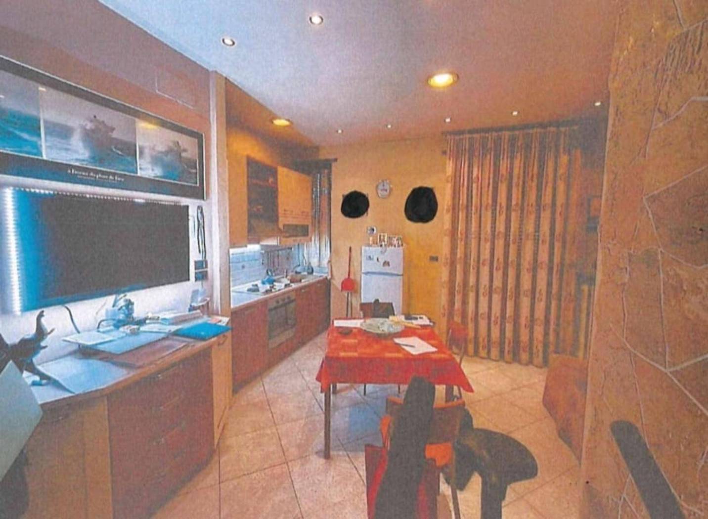 Interno non residenziale Interno non residenziale