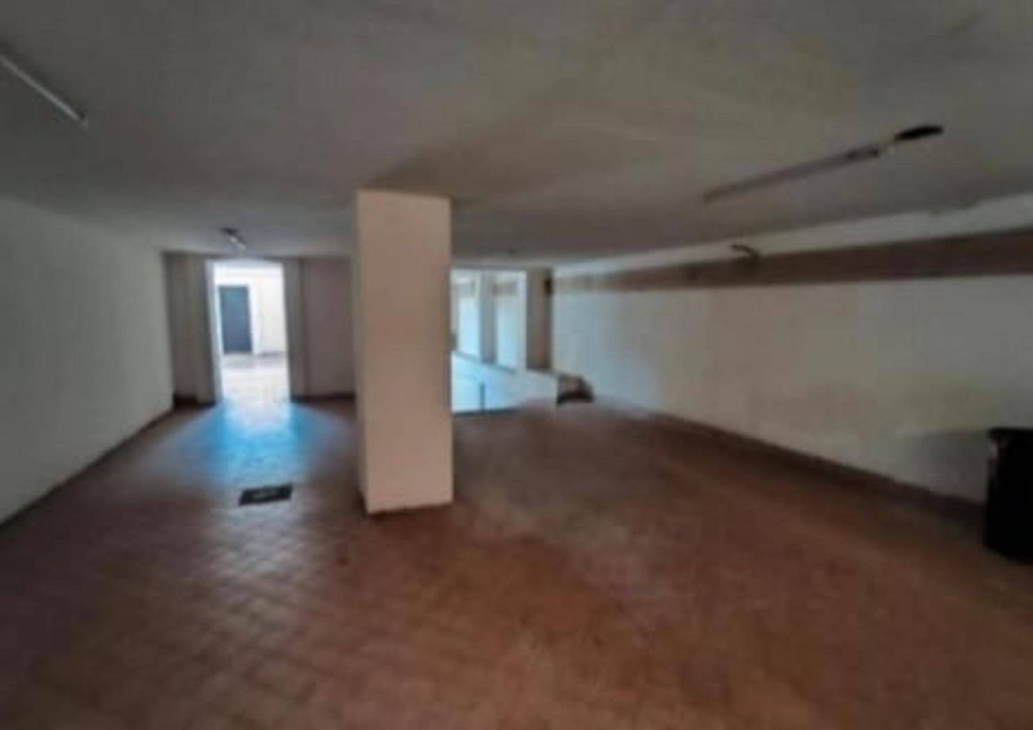 Interno non residenziale Interno non residenziale