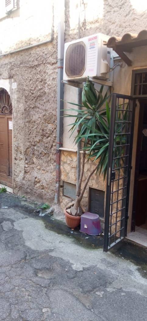 PALOMBARA SABINA - ROMA