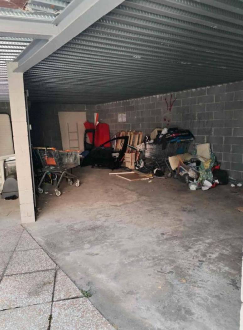 Posto macchina Posto macchina