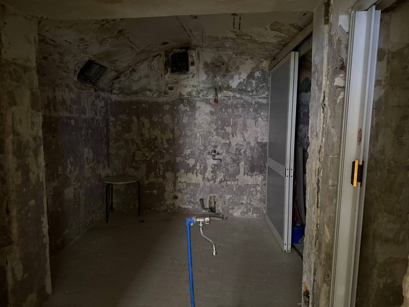 Stanza non arredata Stanza non arredata