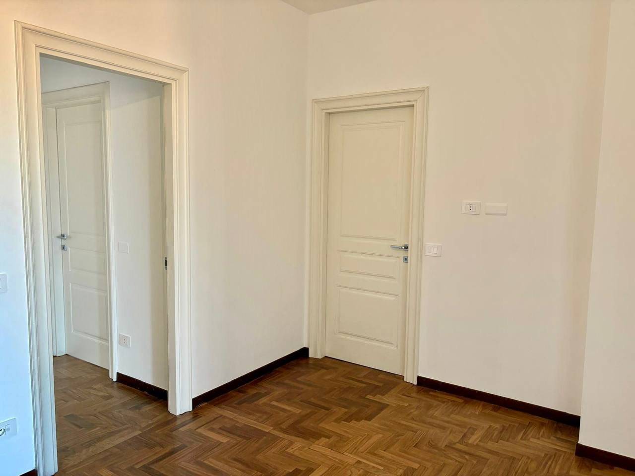 Disimpegno Disimpegno