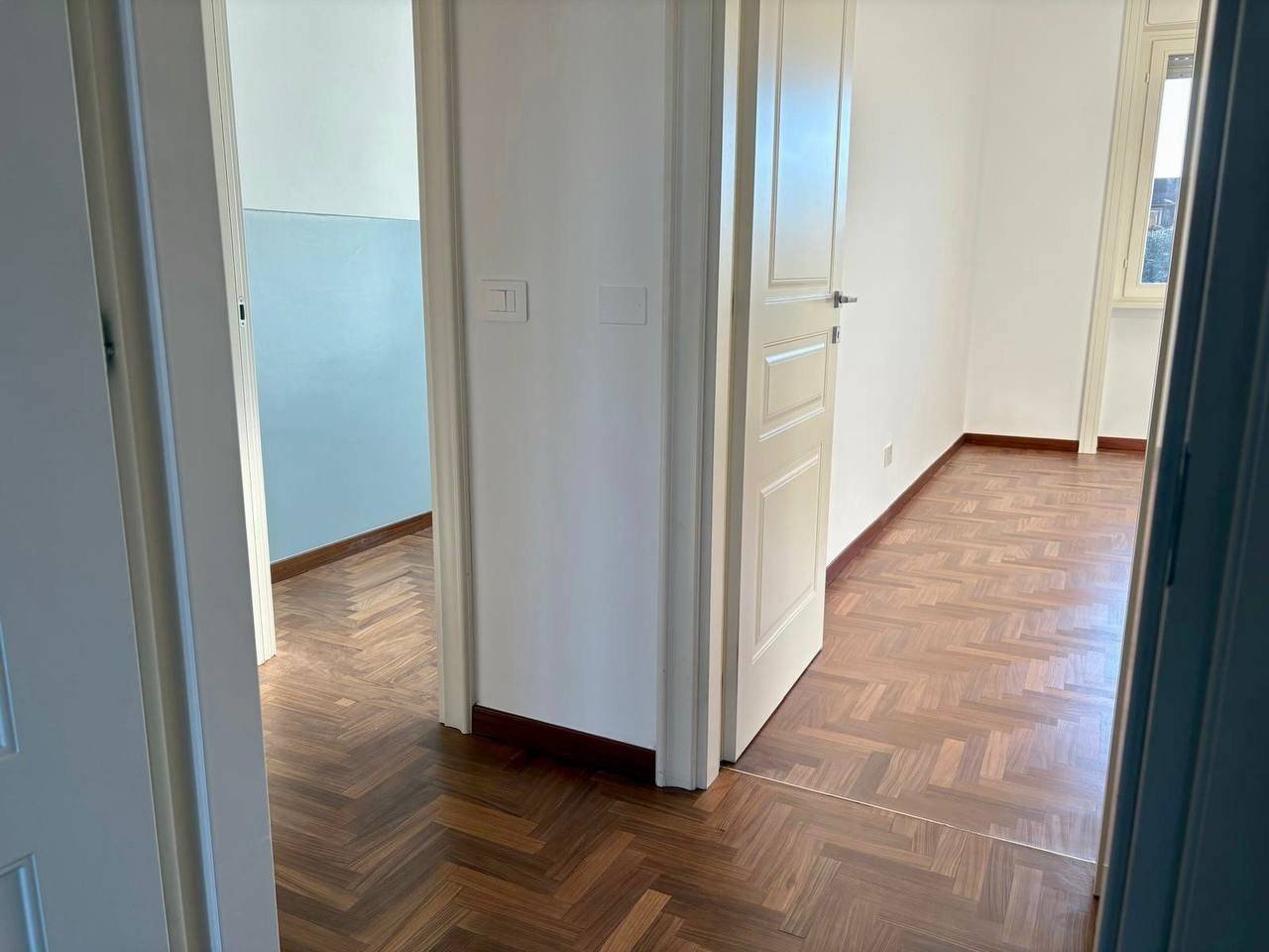 Disimpegno Disimpegno