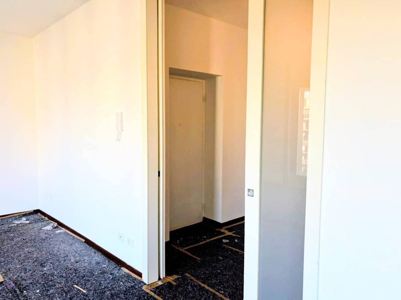 Disimpegno Disimpegno