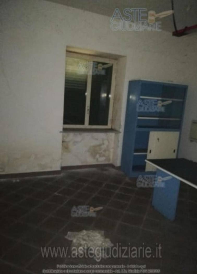 Stanza non arredata Stanza non arredata