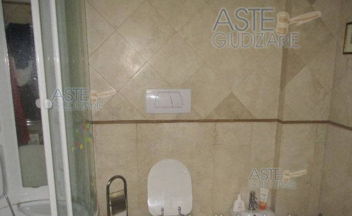 Interno non residenziale Interno non residenziale