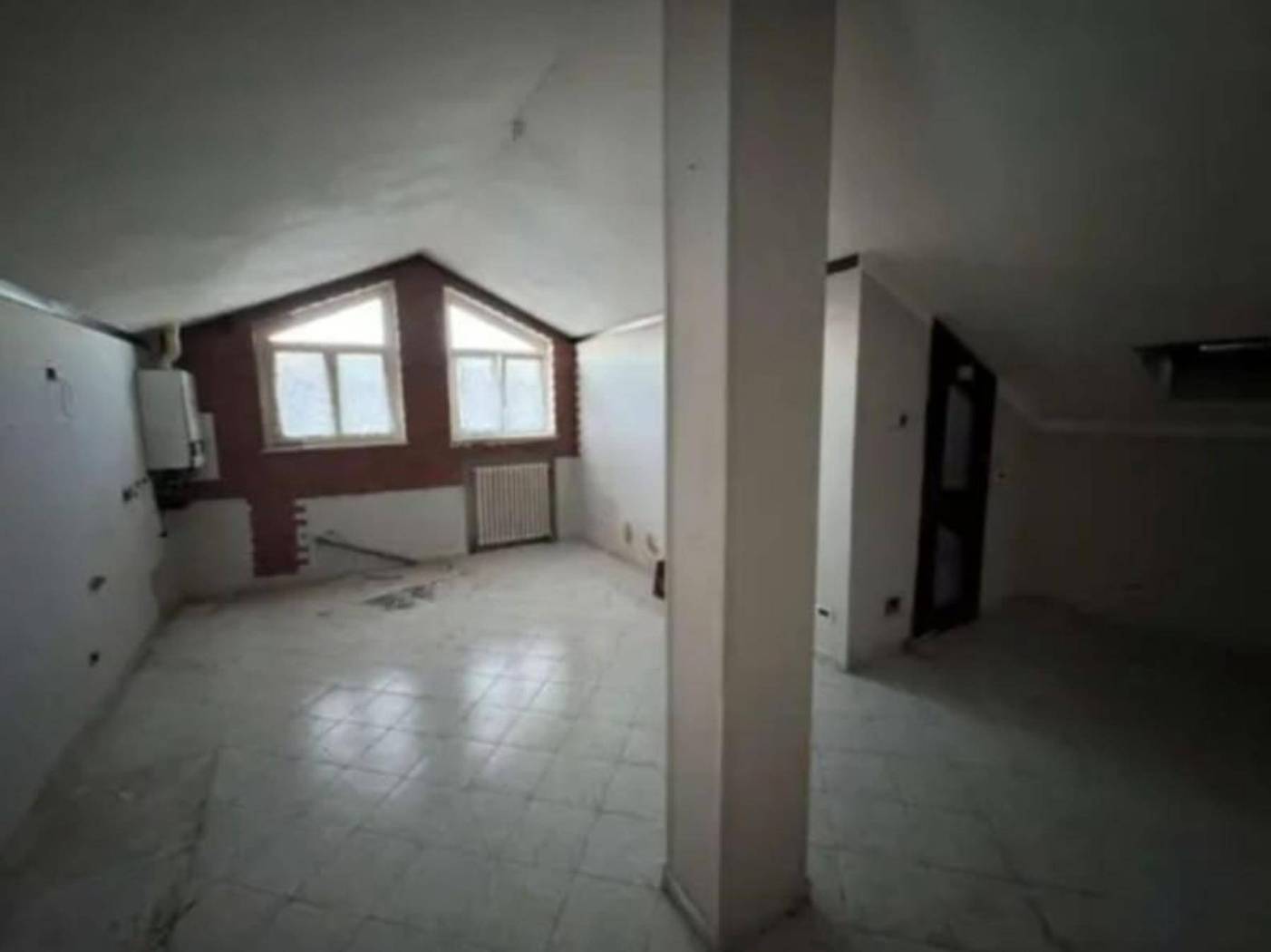 Interno non residenziale Interno non residenziale