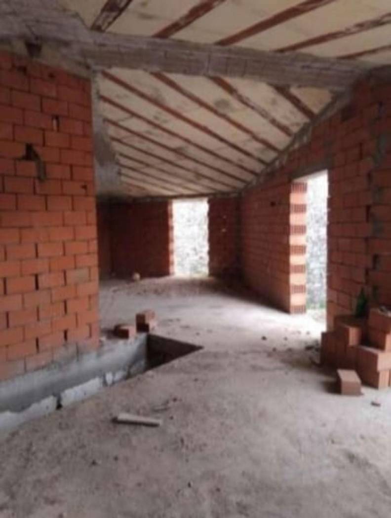 Stanza non arredata Stanza non arredata