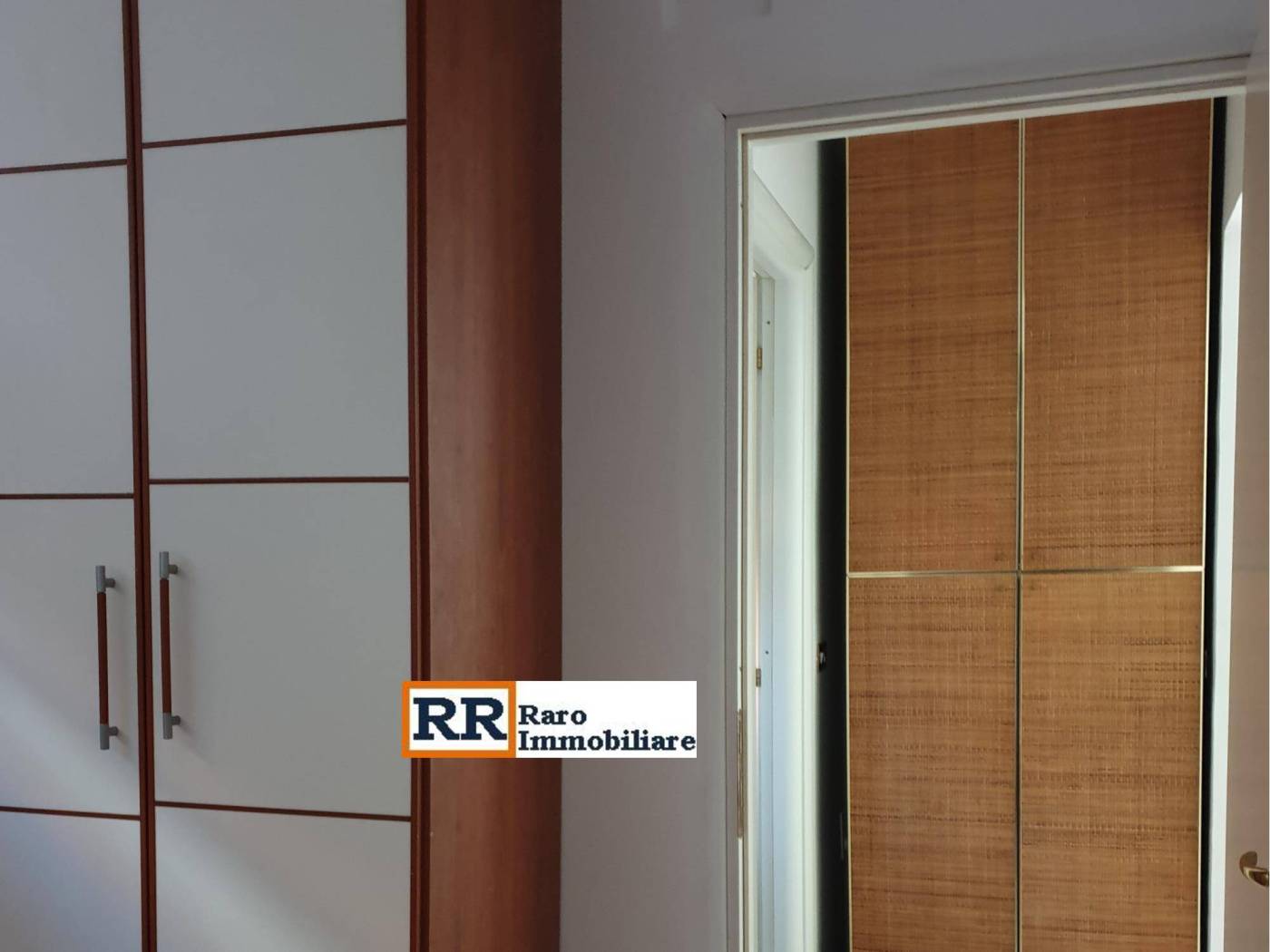 Disimpegno Disimpegno