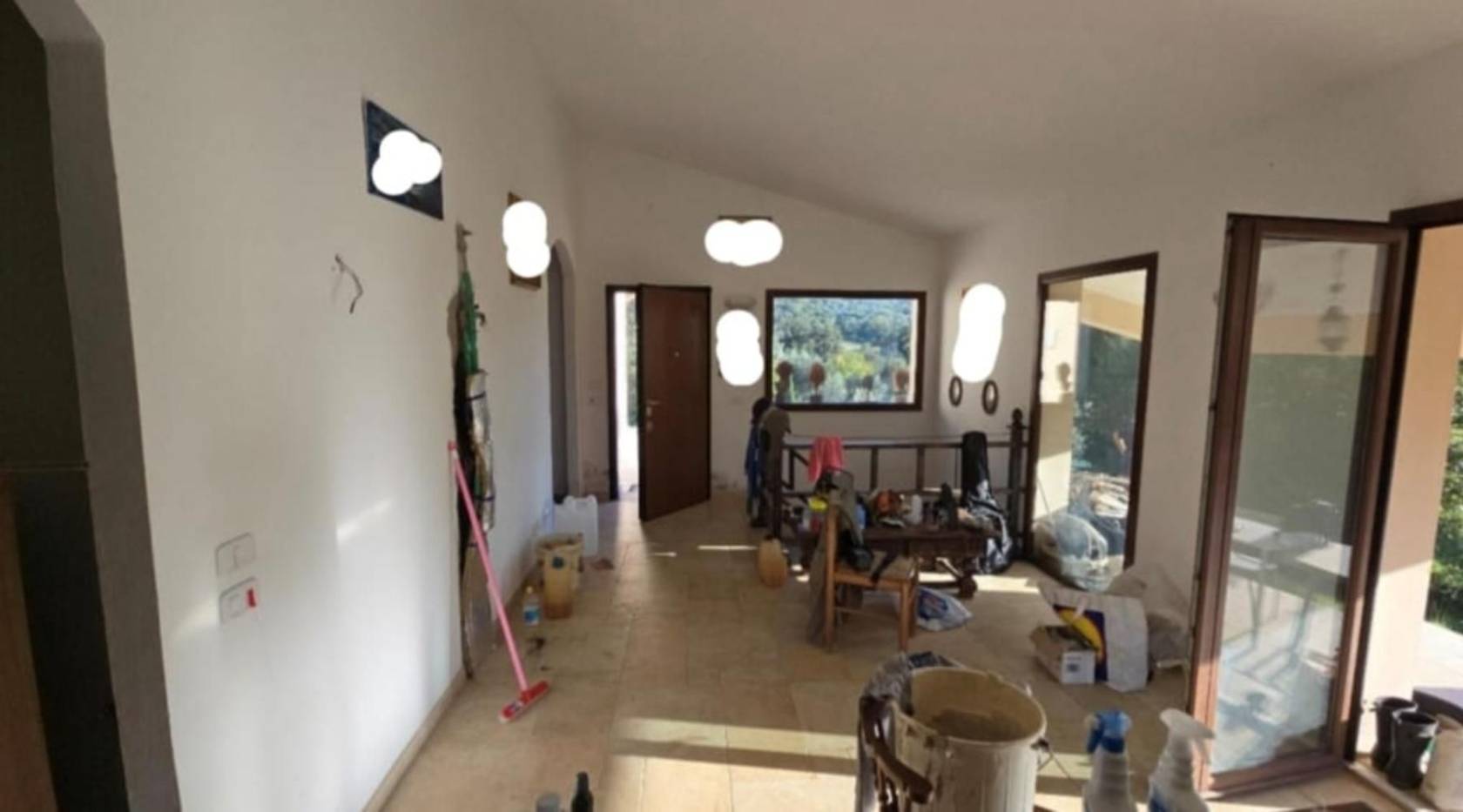 Interno non residenziale Interno non residenziale