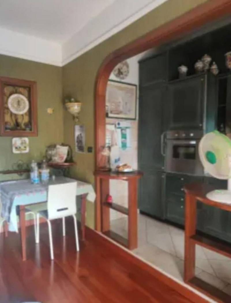 Interno non residenziale Interno non residenziale