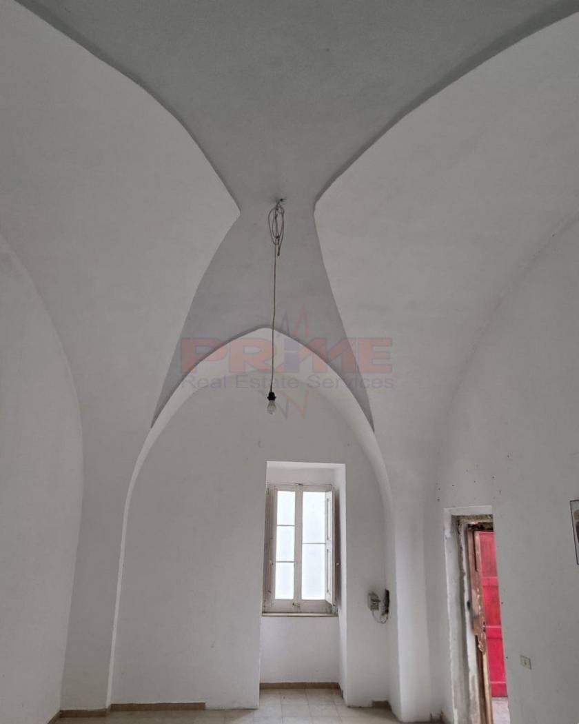 Stanza non arredata Stanza non arredata