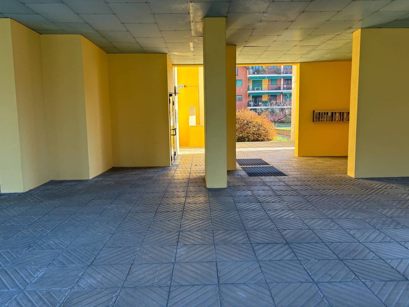 Interno non residenziale